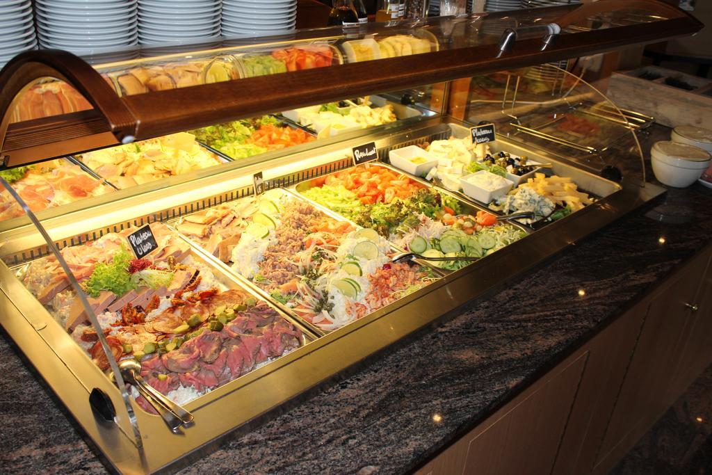 Hotel Restaurant 'T Klokje غينيسَّ المظهر الخارجي الصورة
